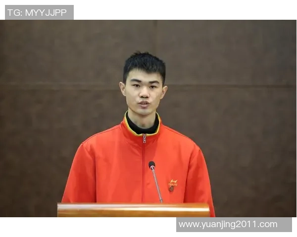 以锋为中心，探讨如何在现代体育竞技中实现个人与团队的完美融合