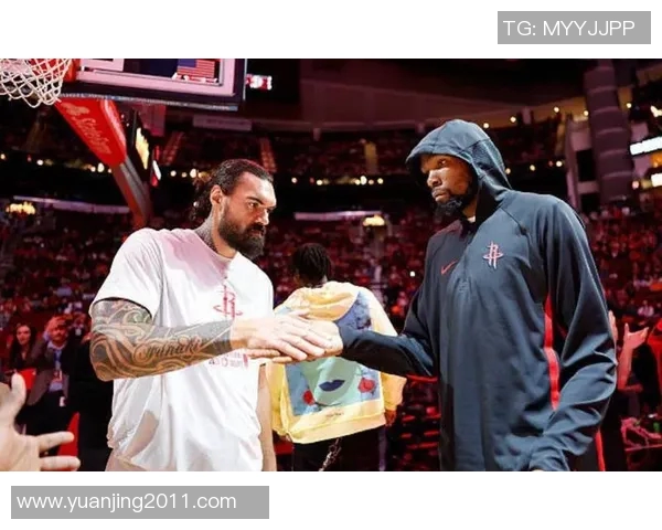 火箭队与马刺队激战第四节精彩瞬间回顾与分析